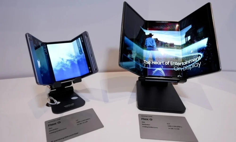 Samsung is reportedly launching a dual-foldable(tri-fold) phone in 2025! 